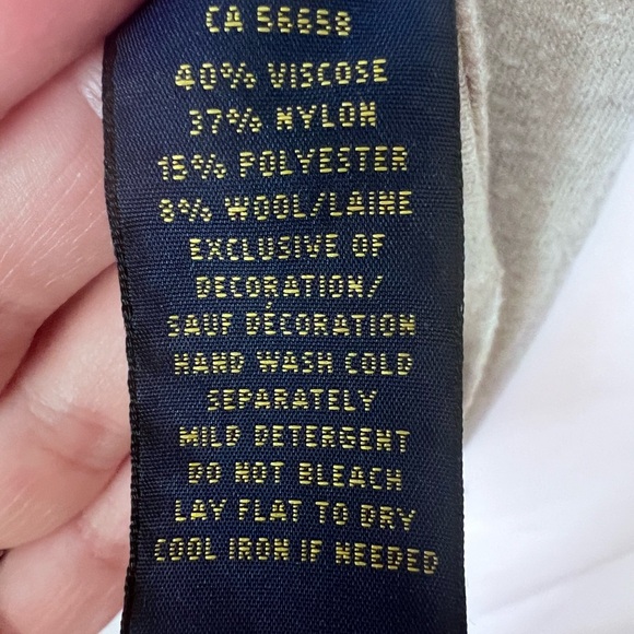 Ralph Lauren Cream V Neck Light Sweater Top Size S P stretchy Minimal Oversized - Picture 5 of 12